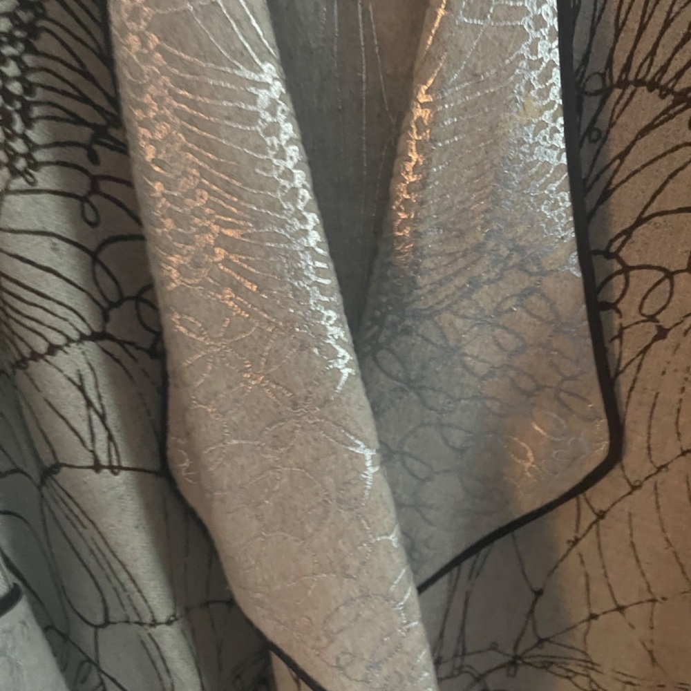 Designer Jacket - Picture 4 of 4